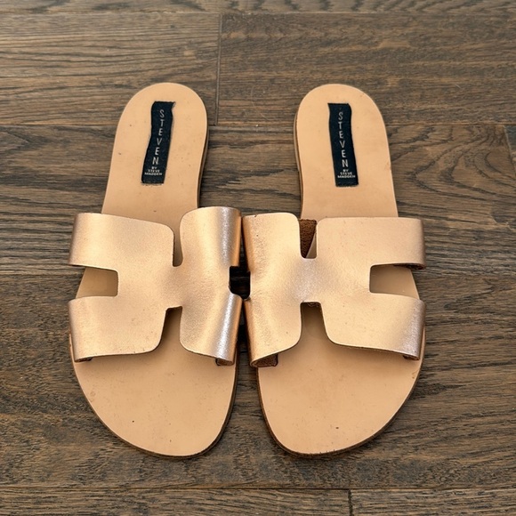 Steve Madden Shoes - New Steven by Steve Madden Hayden Rose Gold Sandal size 10​